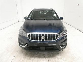 Suzuki SX4 S-CROSS GL + picture 2
