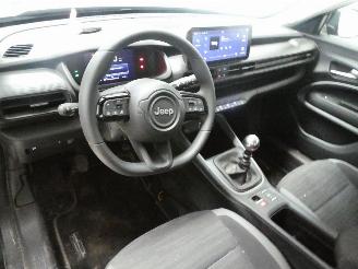 Jeep Avenger LONGITUDE picture 18