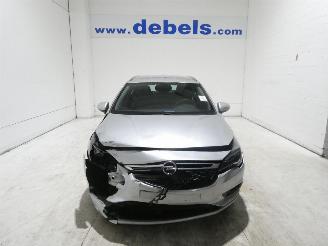 Damaged car Opel Astra 1.6D INNOVATION 2019/1