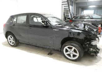 BMW 1-serie 1.5D picture 7