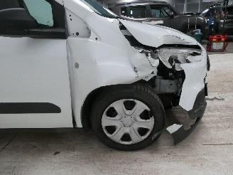 Ford Transit COURIER TREN picture 11
