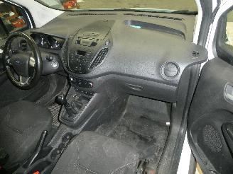 Ford Transit COURIER TREN picture 14