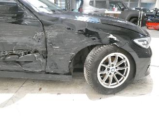 BMW 3-serie 2.0D  D picture 11