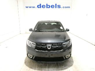Schadeauto Dacia Logan RAINBOW 2019/2