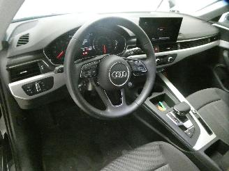 Audi A4  picture 16