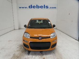 Schadeauto Fiat Panda EASY 2021/3