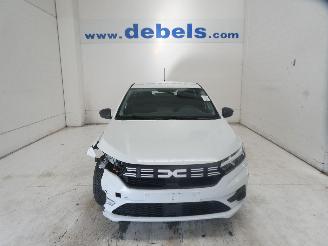 Schadeauto Dacia Sandero III ESSENTIA 2023/8
