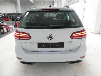Volkswagen Golf 1.0 picture 5