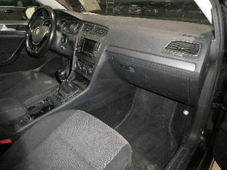 Volkswagen Golf 1.6 D VARIANT picture 8