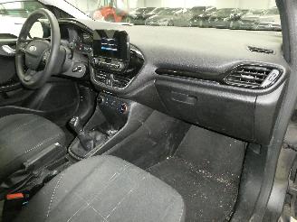 Ford Fiesta BUSINESS picture 9
