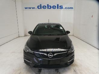 Coche accidentado Opel Astra K 2021/12