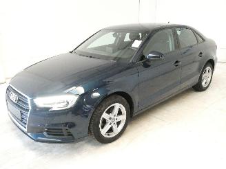 Audi A3 BERLINE picture 3
