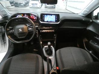 Peugeot 208 II ACTIVE picture 18