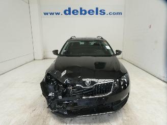 Schadeauto Skoda Octavia AMBITION 2020/7