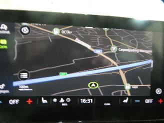 Skoda Octavia 1.0 AMBITION picture 18