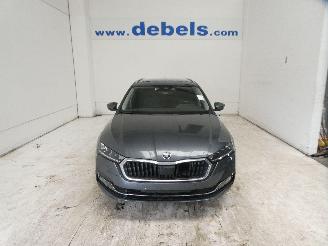 Schadeauto Skoda Octavia 1.0 AMBITION 2021/7