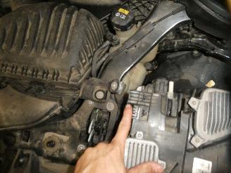 BMW X2 1.5D SDRIVE16D picture 33