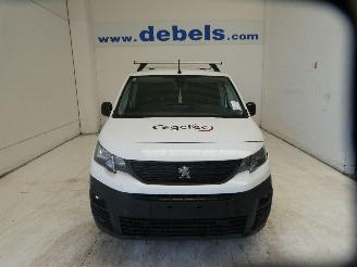 Schade bestelwagen Peugeot Partner 1.5D PREMIUM 2022/3