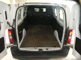 Peugeot Partner 1.5BHDI L2 picture 18