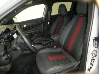 Alfa Romeo Junior IBRIDA picture 13