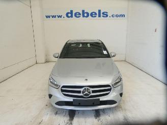 Unfallwagen Mercedes B-klasse 180 D 2020/4