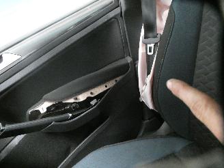 Volkswagen Golf COMFORTLINE picture 18