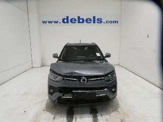 Schadeauto Ssang yong Tivoli /XLV 2023/4