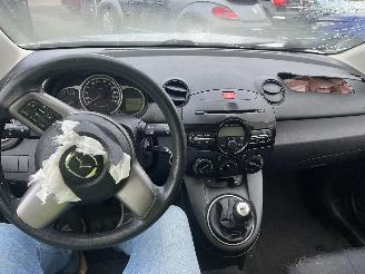 Mazda 2 1.4 B picture 6