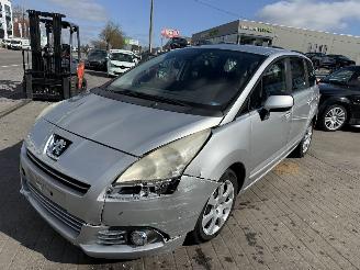 Peugeot 5008 1.6 HDI picture 4