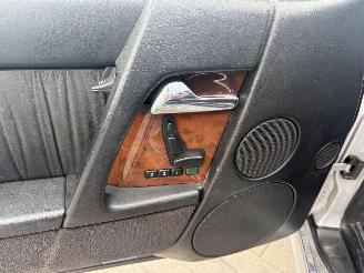 Mercedes SL V8 picture 18