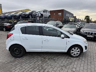 Opel Corsa 1.3 DTI picture 2