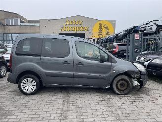 dañado vehículos comerciales Citroën Berlingo 1.6 HDI 2015/1