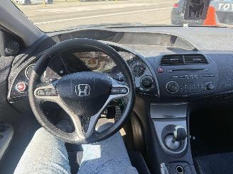 Honda Civic ELEGANCE picture 10