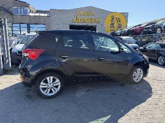 krockskadad bil auto Hyundai Ix20 1.6 CRDI 2013/12