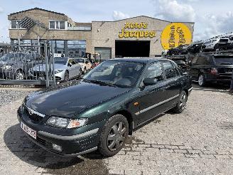Schadeauto Mazda 626 DOHC 1.9 - VALVE 2001/1