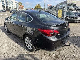 Opel Astra SEDAN 1.7 DTI picture 9