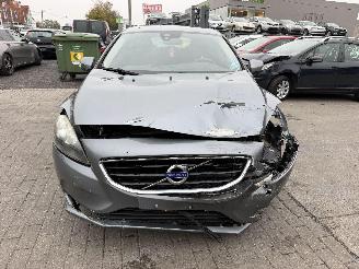 Volvo V-40 2.0D picture 3
