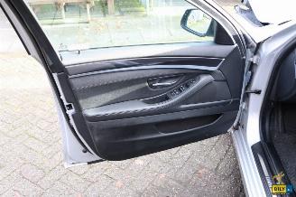BMW 5-serie (F10) 520D picture 9