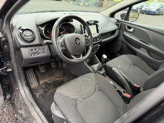 Renault Clio IV GRANDTOUR picture 23