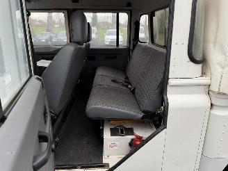 Land Rover Defender 2.5 D picture 18