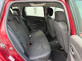 Renault Clio IV GRANDTOUR ZE picture 22