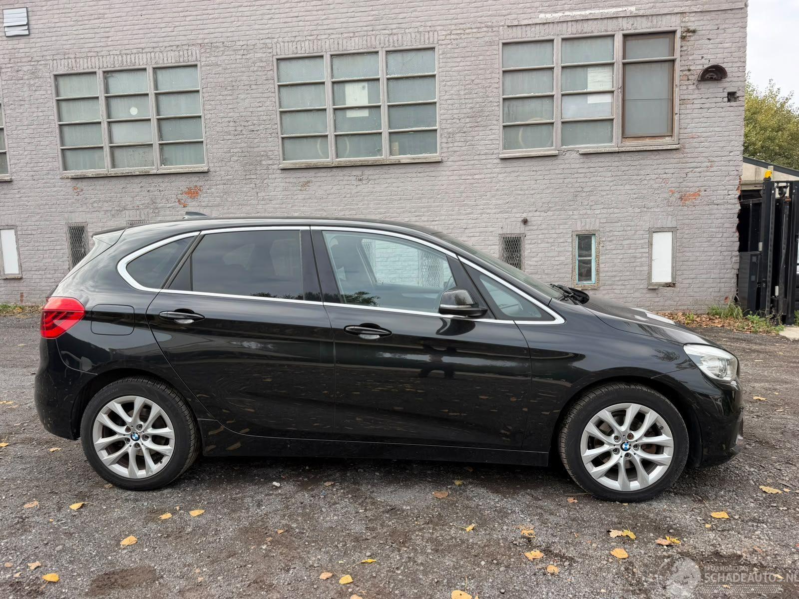 BMW 2-serie 216D
