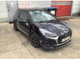 Coche accidentado DS Automobiles DS 3 SPORT CHIC 2016/11