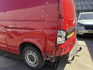 Volkswagen Transporter 2.0 TDI L2H1 picture 5