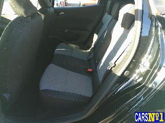 Renault Clio  picture 11