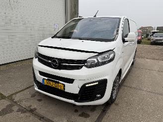 Opel Vivaro 2.0 CDTI L2H1 Innovation Automaat picture 10