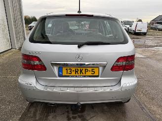 Mercedes B-klasse 200 Automaat picture 4