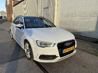 Auto incidentate Audi A3 1.4 TFSI S-Line Automaat 2013/5