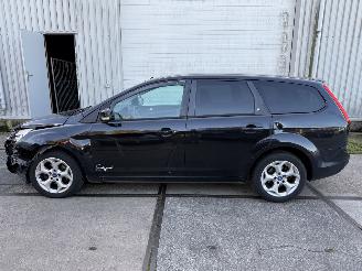 Ford Focus 1.6 TDCi Limited picture 3