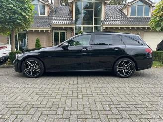 Mercedes C-klasse 300 de AMG Line PANO LED NAVI CAMERA MOTOR DEFECT picture 2